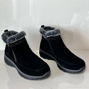 Skechers Easy Going Fall Essential Water Repellent Suede Faux Fur Boots